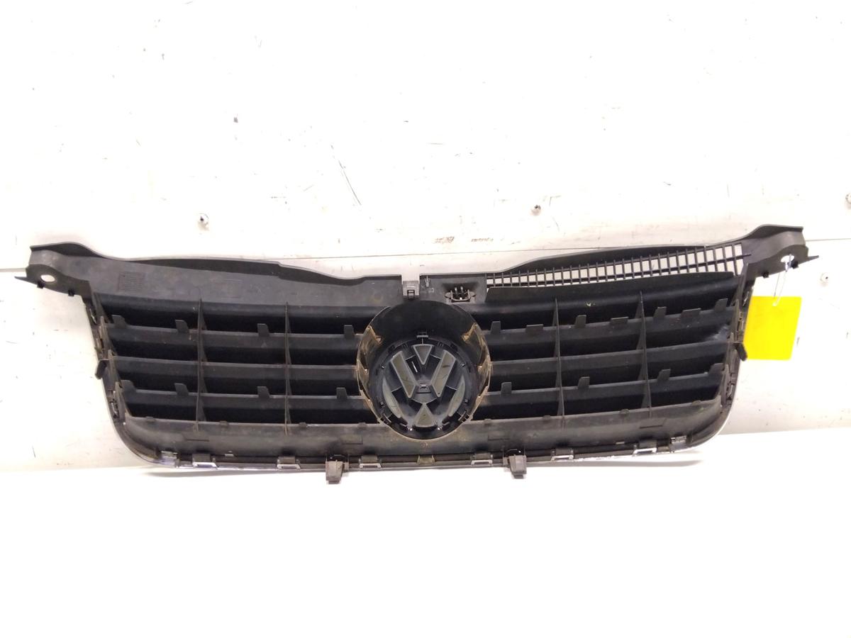 VW Passat 3BG original K&uuml;hlergrill mit Emblem Bj.2001